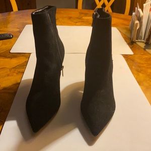 Ivanka Trump Beautiful design heel boots